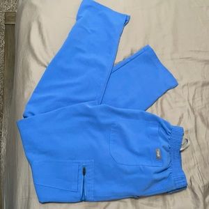 Figs Ceil Blue Yola Small